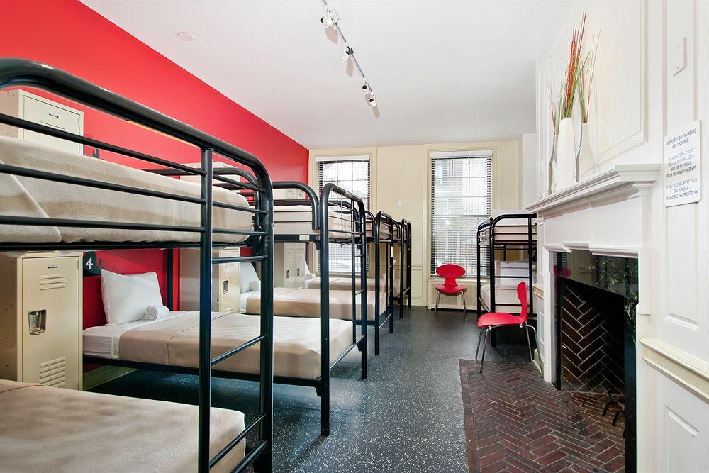 Getaway Hostal *